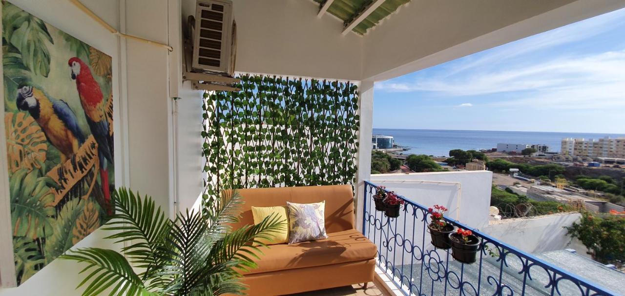Kelly Guest House Praia Eksteriør bilde